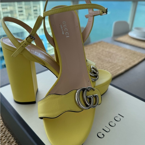 Gucci yellow hight heels - Picture 4 of 10